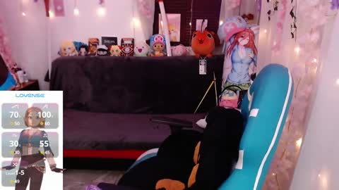 Snapshot of newjadedelux chatting on January 9, 5:33 pm New Account Jade Delux online show from January 9, 5:33 pm