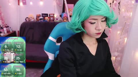 Snapshot of newjadedelux chatting on January 21, 6:23 pm New Account Jade Delux online show from January 21, 6:23 pm