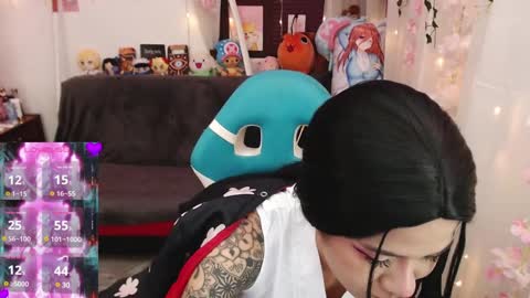 Snapshot of newjadedelux chatting on February 2, 6:31 pm New Account Jade Delux online show from February 2, 6:31 pm