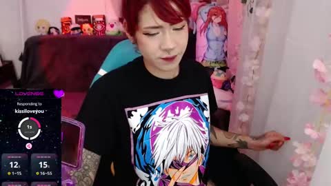 Snapshot of newjadedelux chatting on February 10, 7:38 pm New Account Jade Delux online show from February 10, 7:38 pm