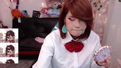 Snapshot of newjadedelux chatting on March 13, 7:42 pm New Account Jade Delux online show from March 13, 7:42 pm