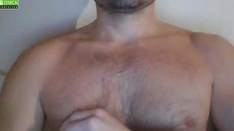 Snapshot of newtyguy90 chatting on December 15, 10:08 am newtyguy90 online show from December 15, 10:08 am