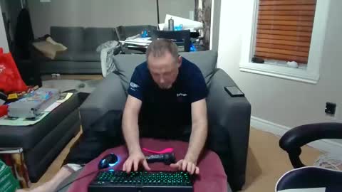 NewWorld online show from February 19, 10:42 pm