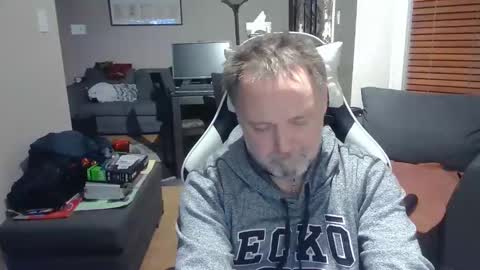 NewWorld online show from February 17, 2:52 am