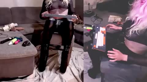 NylonHeelFreaks online show from February 24, 2:53 am