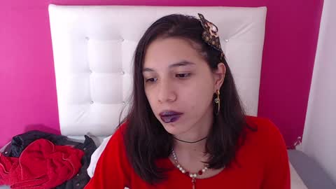 Snapshot of nextdoor_fantasy chatting on February 8, 3:30 am nextdoor_fantasy online show from February 8, 3:30 am