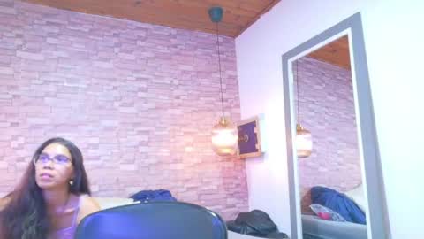 nextdoor_fantasy online show from May 20, 3:24 am