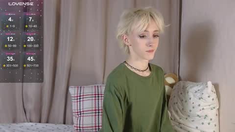 NextVibe1 online show from February 11, 5:07 pm