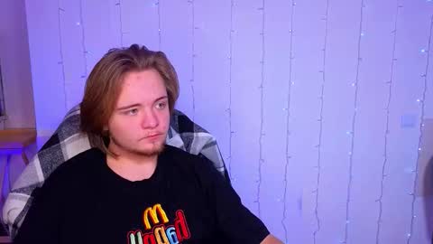 Snapshot of nexxxusme chatting on February 3, 12:42 am nexxxusme online show from February 3, 12:42 am