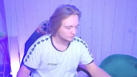 Snapshot of nexxxusme chatting on February 20, 12:51 am nexxxusme online show from February 20, 12:51 am