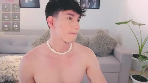 Snapshot of neythan__blaze chatting on September 16, 6:31 pm online show from September 16, 6:31 pm