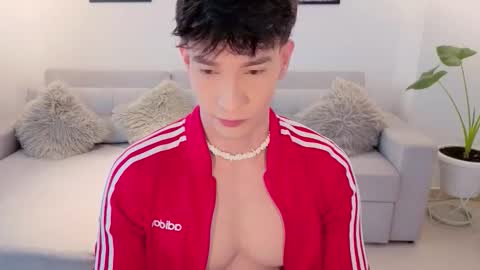   online show from February 28, 5:58 pm