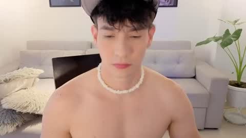   online show from July 29, 9:02 pm