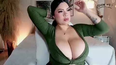 Snapshot of neytiri_moon chatting on July 16, 12:00 pm Sandra online show from July 16, 12:00 pm