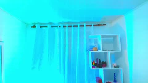  Angie   Instagram  angie julianac add me online show from July 7, 6:47 am