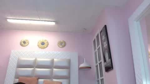 Snapshot of nezzukoo chatting on June 20, 12:19 pm nezzukoo online show from June 20, 12:19 pm