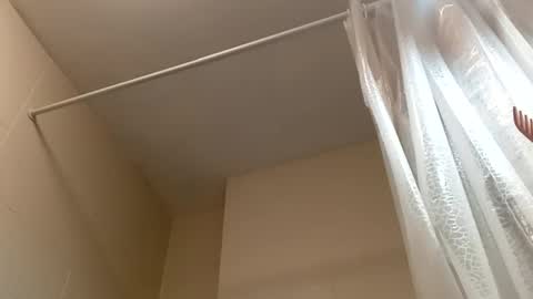 nguyen7788789 online show from September 29, 7:02 am