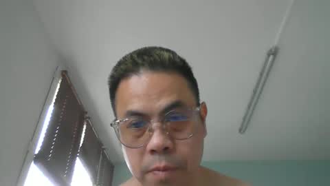 nguyen7788789 online show from June 2, 6:26 am