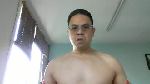 nguyen7788789 online show from June 10, 7:18 am