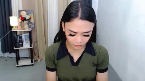 hottie nicole online show from December 3, 12:51 am