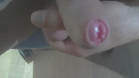 Snapshot of ni983 chatting on September 9, 2:05 pm ni983 online show from September 9, 2:05 pm