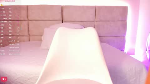 Nia online show from February 11, 12:10 pm