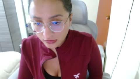 Dani online show from December 4, 10:07 pm