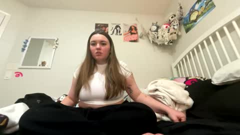 Nia online show from December 4, 12:20 am