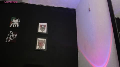 Snapshot of niakat_ chatting on January 10, 9:23 am  niakat  online show from January 10, 9:23 am