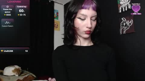 Snapshot of niakat_ chatting on January 11, 7:28 am  niakat  online show from January 11, 7:28 am