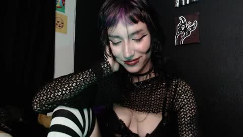 Snapshot of niakat_ chatting on January 12, 7:53 am  niakat  online show from January 12, 7:53 am