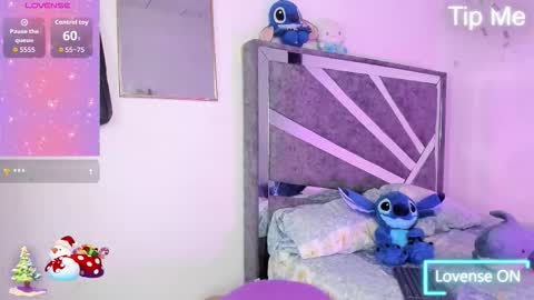 Niall  online show from December 18, 2:45 pm