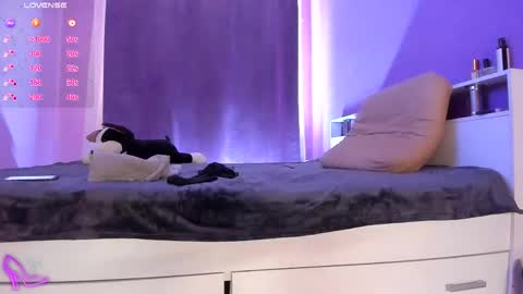 Nica online show from November 21, 9:30 am