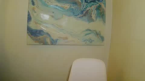 Snapshot of niccibaby chatting on February 12, 10:27 pm Nicci babyyy online show from February 12, 10:27 pm