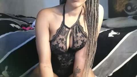 Snapshot of nicckah_ chatting on February 10, 4:16 am Lilly online show from February 10, 4:16 am