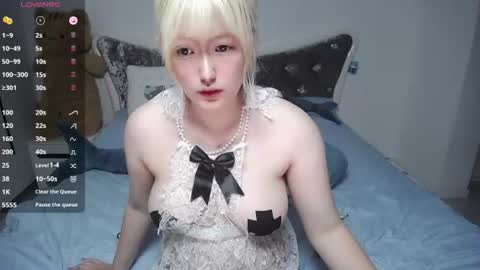 Snapshot of nice_belle chatting on July 24, 5:11 pm Belle online show from July 24, 5:11 pm
