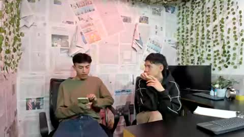 nice_boys11 online show from June 26, 1:26 pm