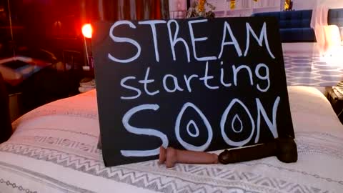 Snapshot of niceandsavvy chatting on September 28, 3:56 am NICE AND SAVVY online show from September 28, 3:56 am