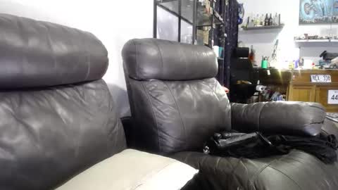 Snapshot of niceasscammo69 chatting on September 15, 1:22 pm niceasscammo69 online show from September 15, 1:22 pm