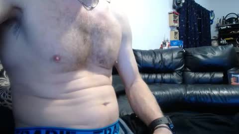 Snapshot of niceasscammo69 chatting on October 12, 2:05 pm niceasscammo69 online show from October 12, 2:05 pm