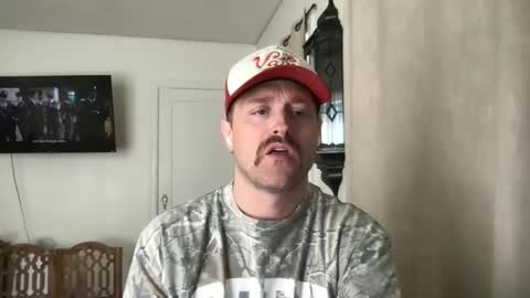 Snapshot of nicebuttniceguy chatting on June 9, 5:46 pm NiceButtNiceGuy online show from June 9, 5:46 pm