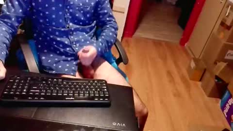 Snapshot of nicecck24 chatting on January 9, 6:16 am nicecck24 online show from January 9, 6:16 am