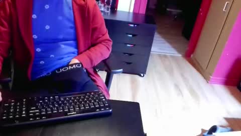 Snapshot of nicecck24 chatting on February 10, 4:16 am nicecck24 online show from February 10, 4:16 am