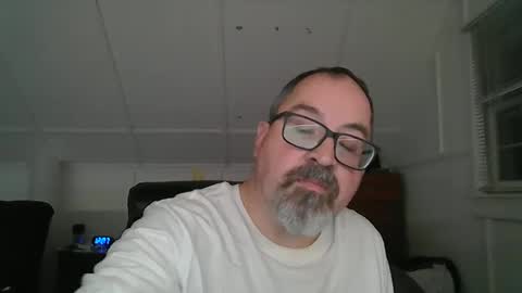 niceguy7208 online show from September 29, 4:06 am