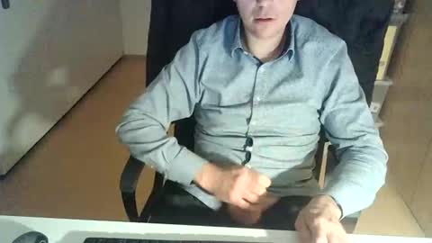 Snapshot of niceguyflo chatting on November 1, 4:47 am NiceGuyFlo online show from November 1, 4:47 am