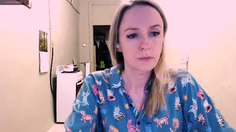 Kathrine online show from June 15, 5:15 pm