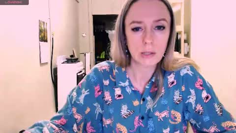 Kathrine online show from June 28, 8:04 pm