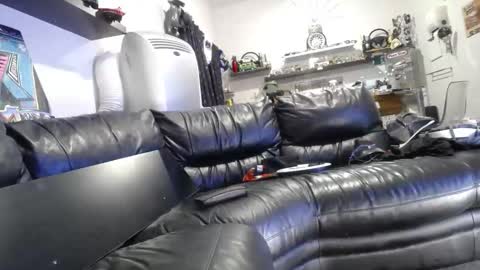 niceonebrov online show from March 19, 9:57 am