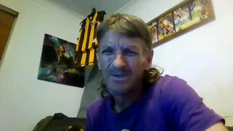 Snapshot of niceozziecockxxx chatting on January 5, 7:28 pm Sexiishaine online show from January 5, 7:28 pm