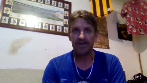 Snapshot of niceozziecockxxx chatting on November 21, 6:39 pm Sexiishaine online show from November 21, 6:39 pm